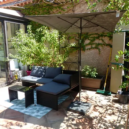 Logement Zen Sur La Colline Aux Mimosas Hyeres Exterior photo